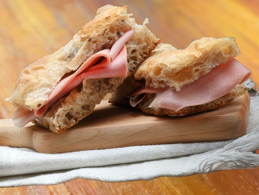 Cacciannanz con mortadella